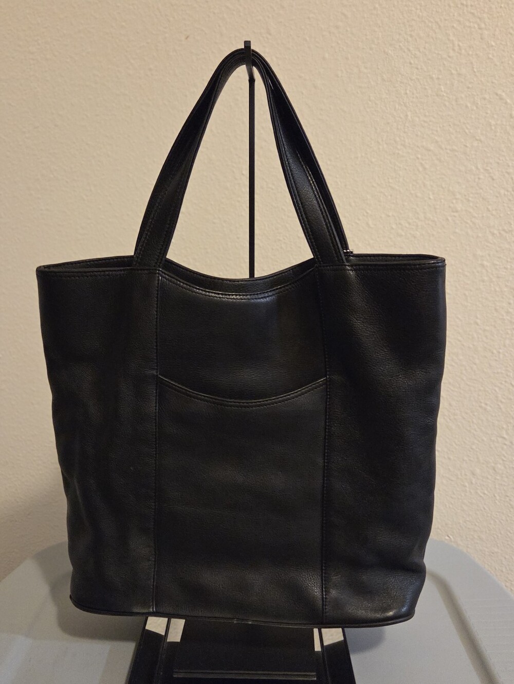 Kenneth Cole Reaction small tote - Picture 2 of 4